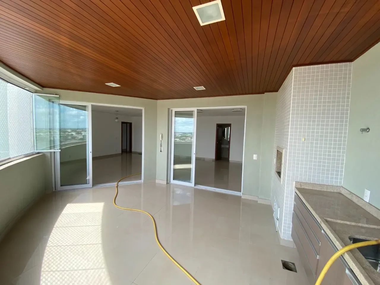 Imóvel para aluguel com 260 metros quadrados com 3 quartos em Setor Comercial - Sinop - MT - Foto 4