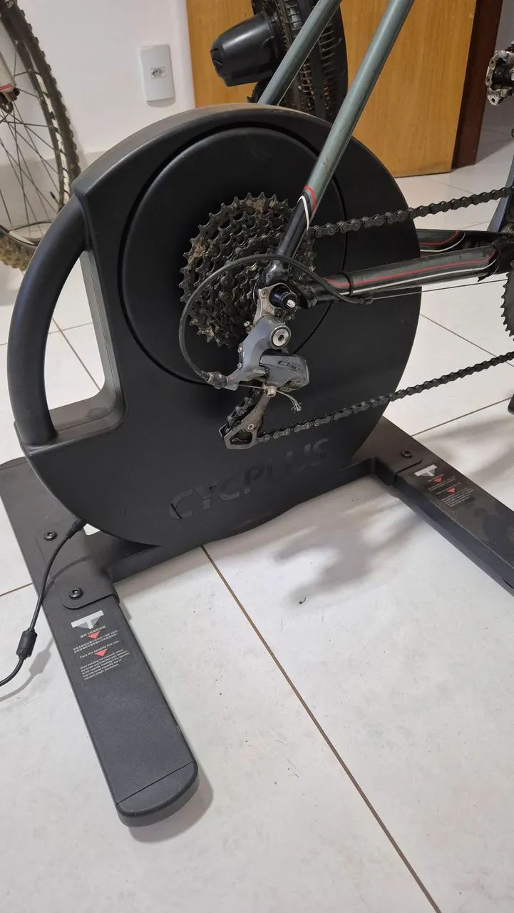 Rolo Smart de treino Cycloplus R200