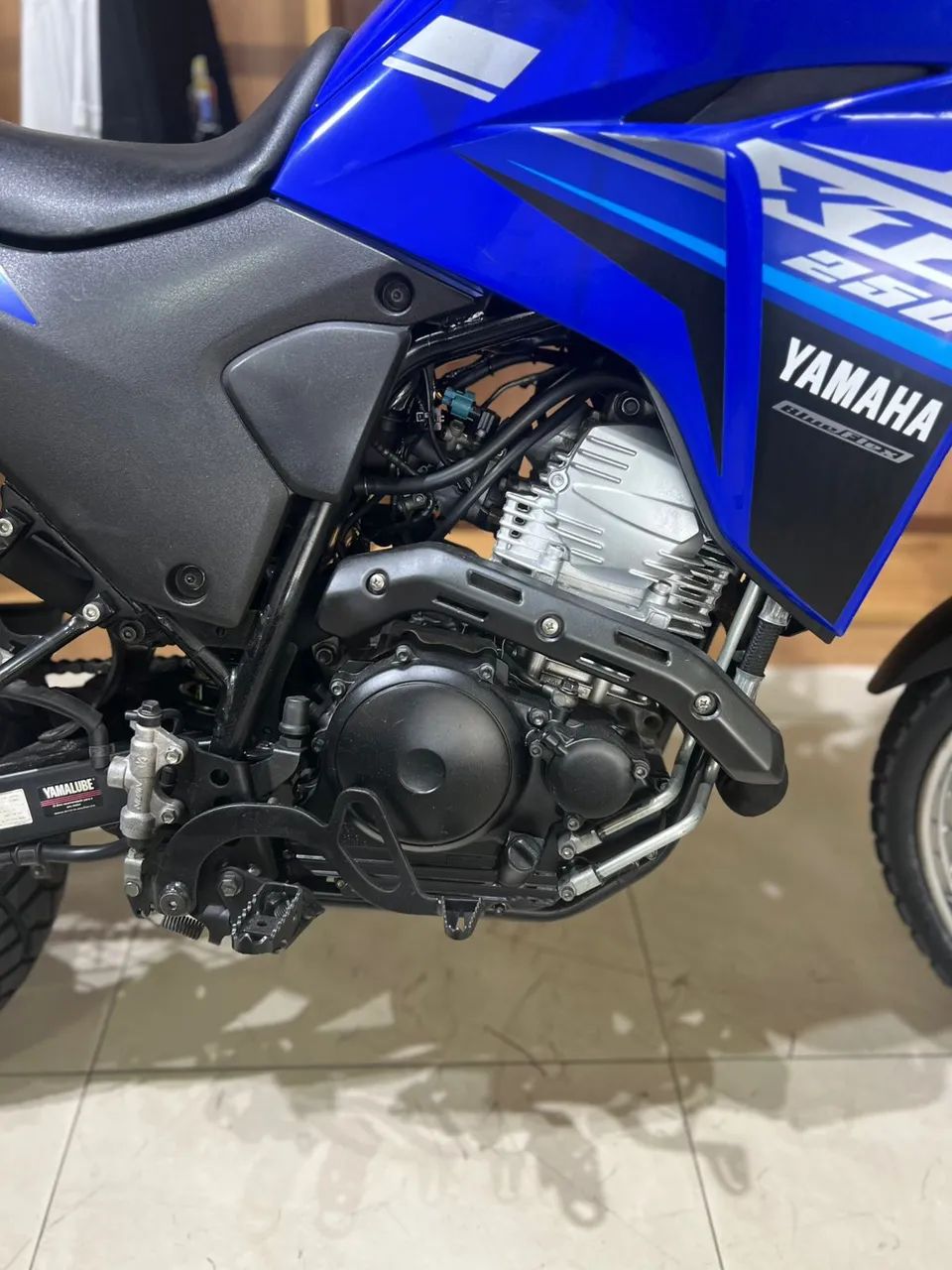 Yamaha XTZ 250 Lander 250 cc  - Foto 2