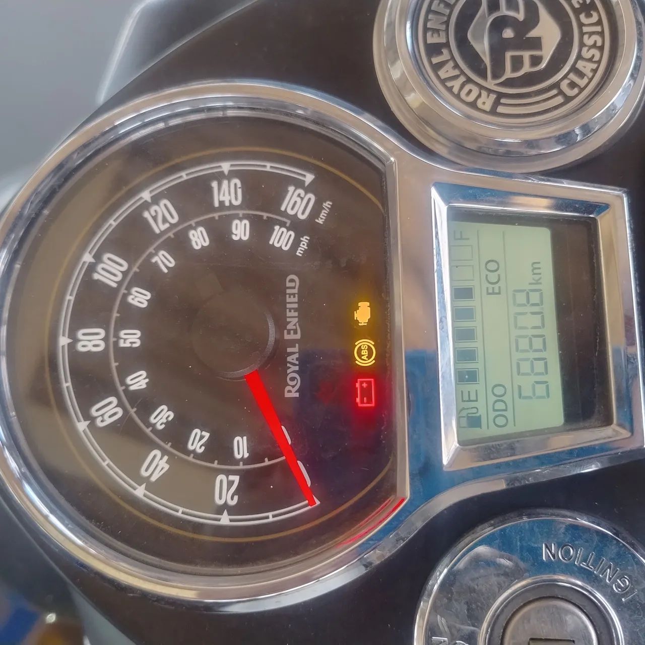 Classic Dark 350 super nova. Baixo km - Foto 4