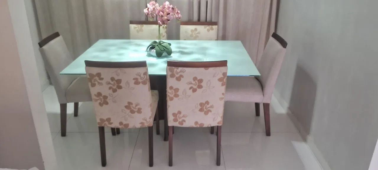 Conjunto de rmesa com 6 cadeiras  - Foto 3