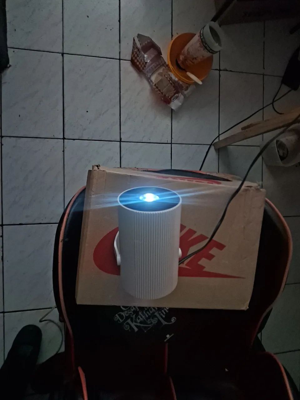 Mini Projetor SmartHY300 Android 4K - Wi-Fi, Bluetooth, HDMI + Caixa e Controle - Foto 6