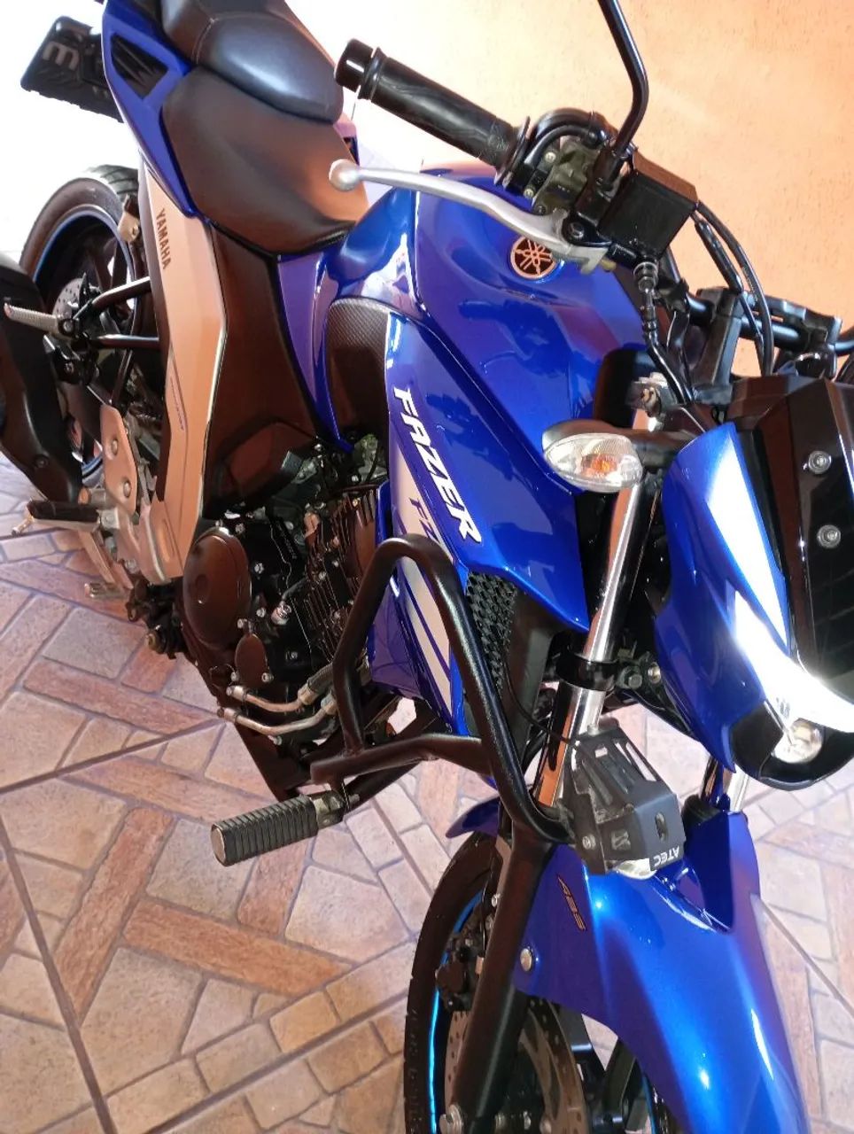 FAZER 250CC BAIXA KM