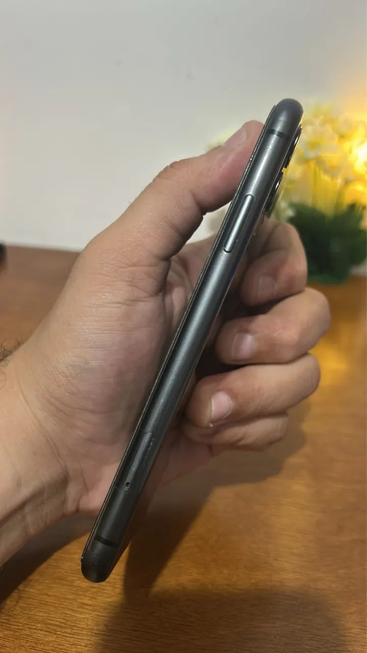 iPhone 11 Preto - 64GB / Face ID ON - Foto 5