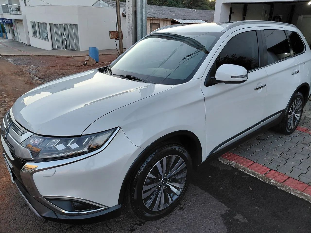 Mitsubishi Outlander 2019
