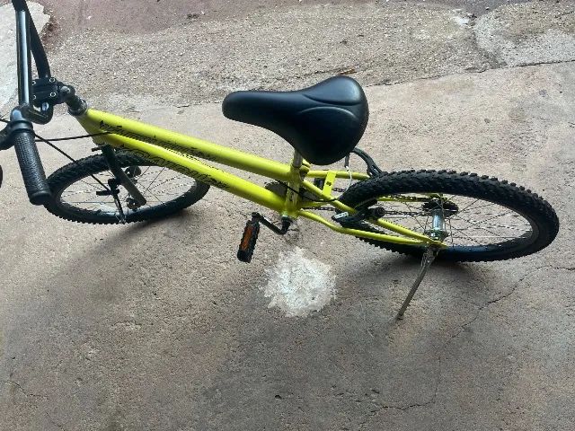 Bicicleta infantil aro 20 - Foto 2