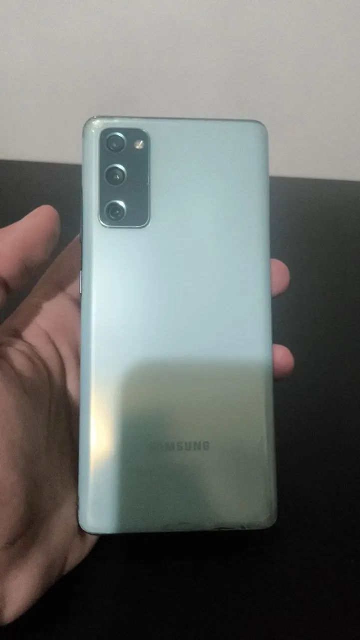 Samsung S20 fe  - Foto 2