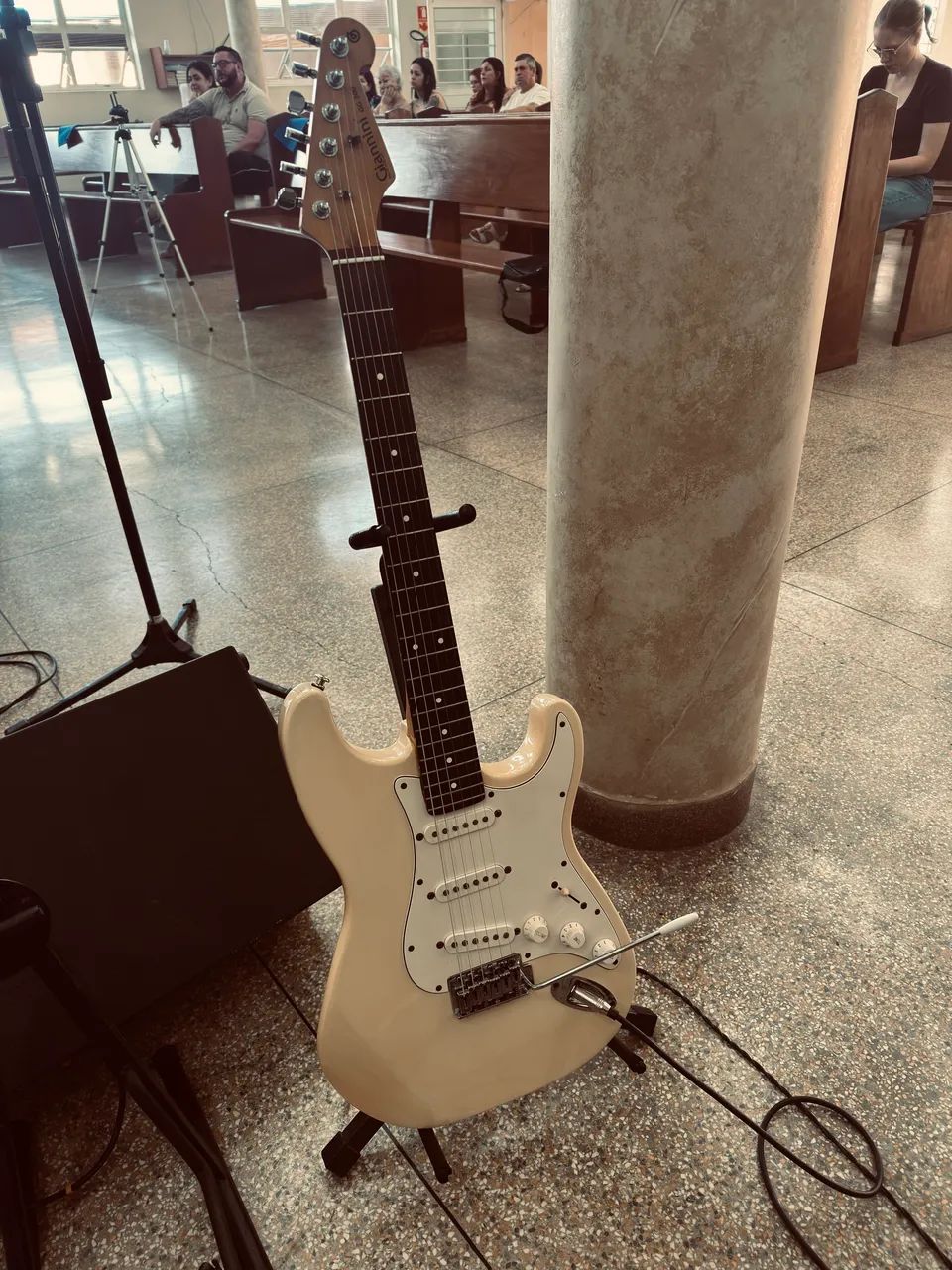 Guitarra - Foto 2