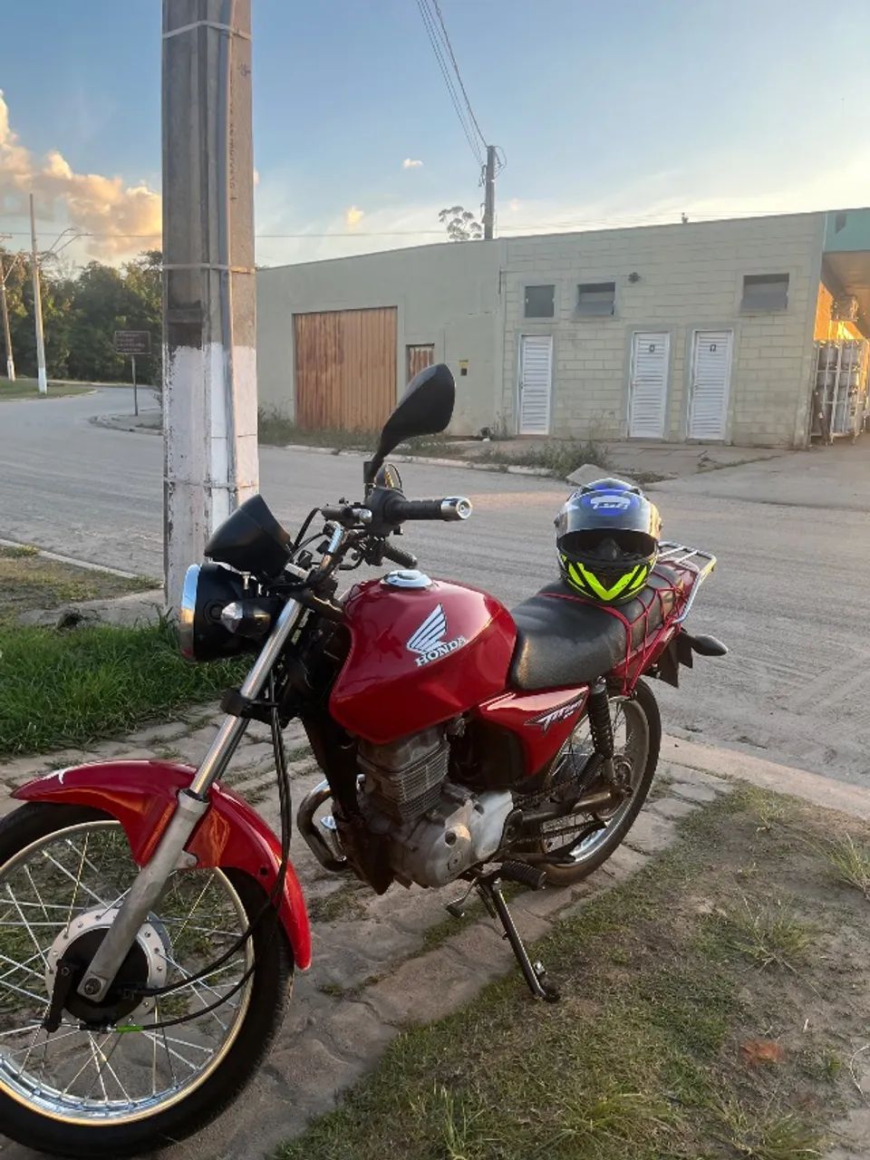 TITAN 150 ES 2008 - Foto 2