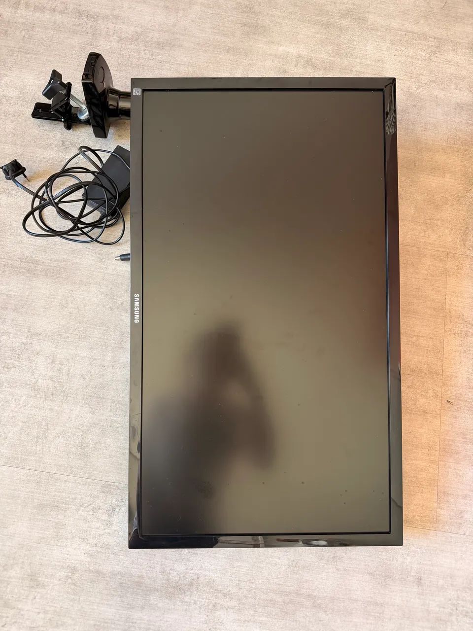 Monitor Samsung 28 polegadas