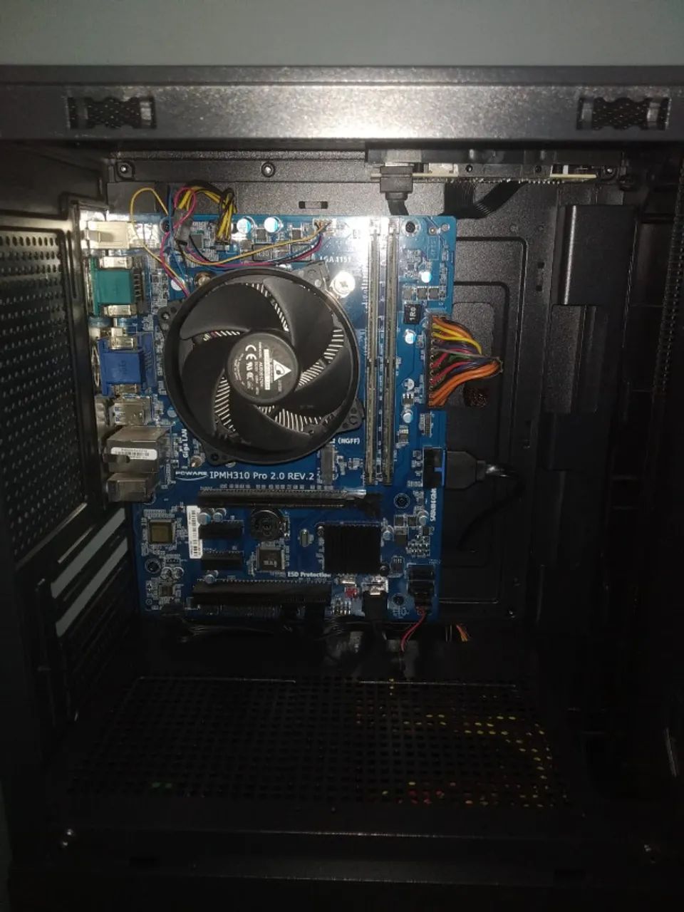 CPU Core i3 8100, ram 16 GB DDR4, excelente, barato! - Foto 2