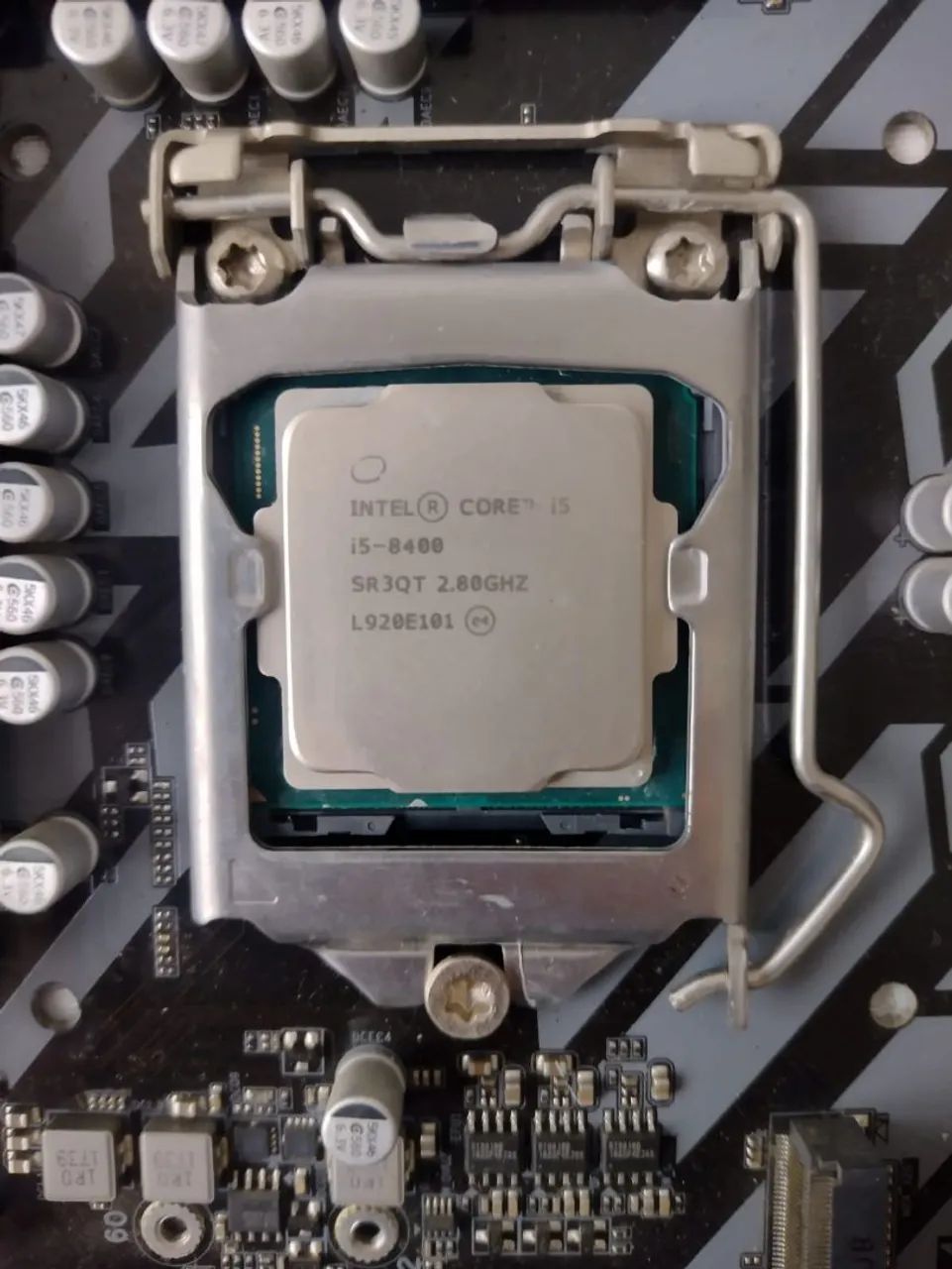 KIT upgrade Placa mãe + Processador (acompanha placa de vídeo básica) - Foto 2