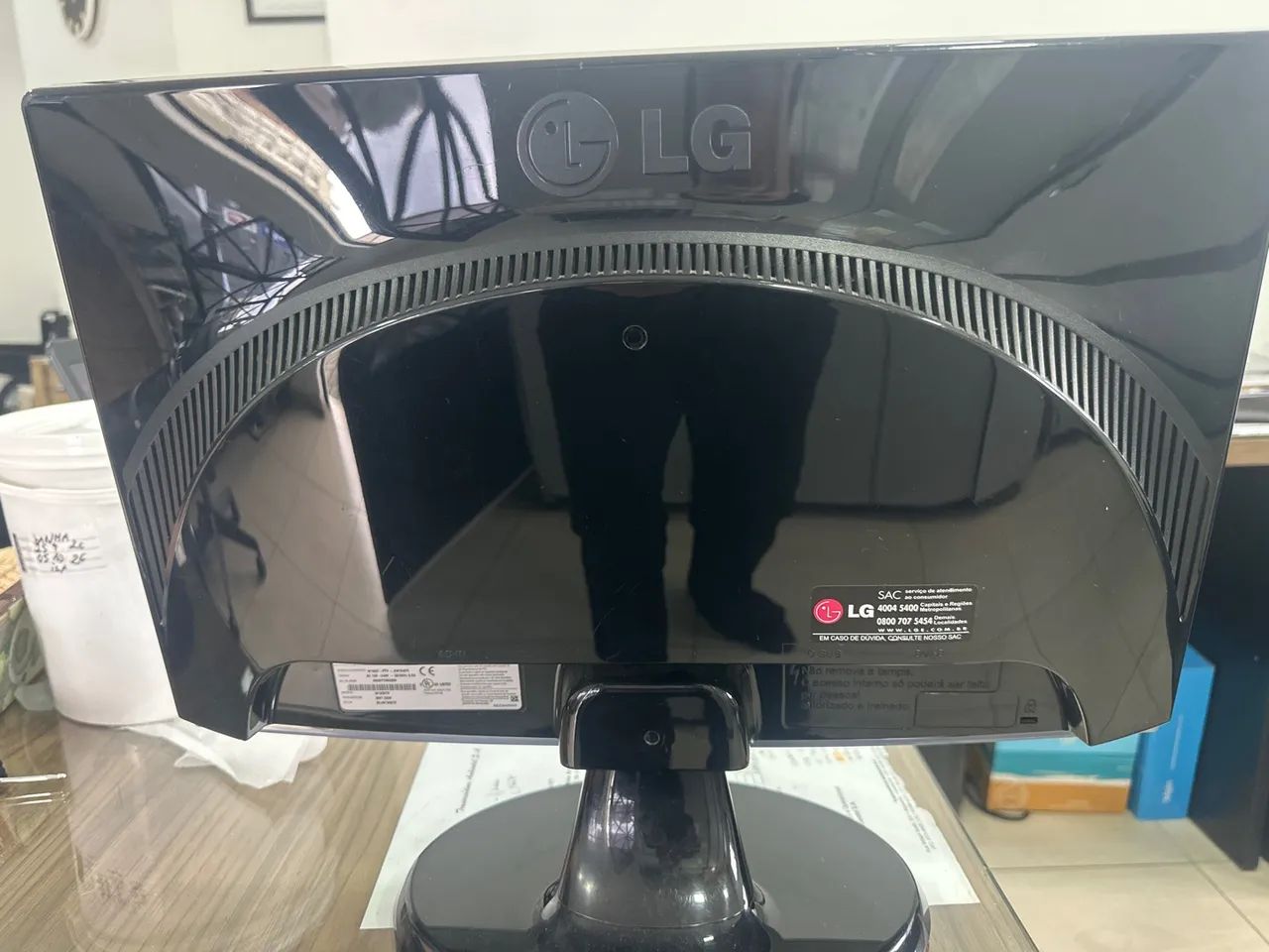 Monitor LG 19 polegadas  - Foto 2