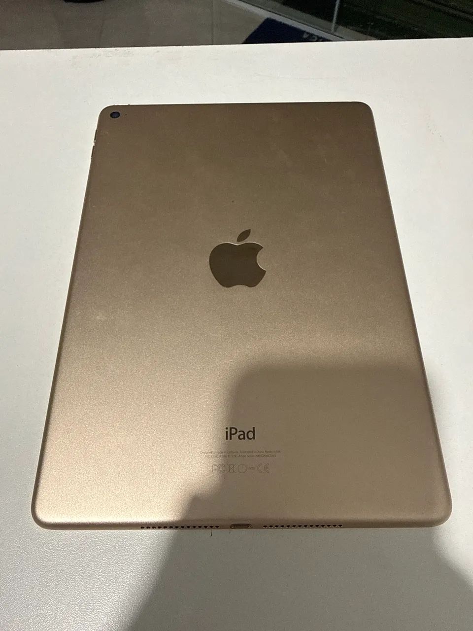iPad Air 2 128GB DOURADO