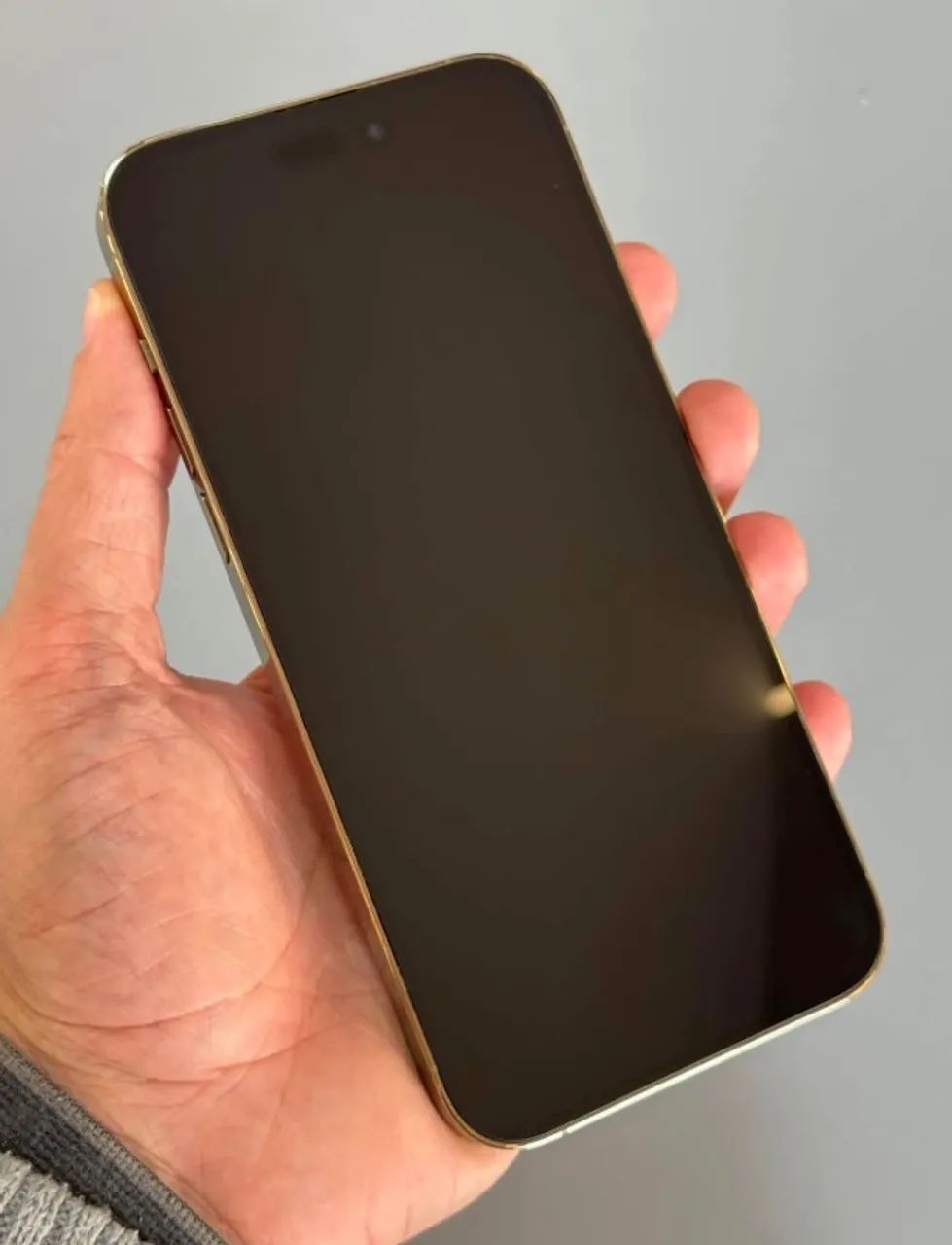 iPhone 14 Pro Max gold vem conferir - Celulares e Smartphones