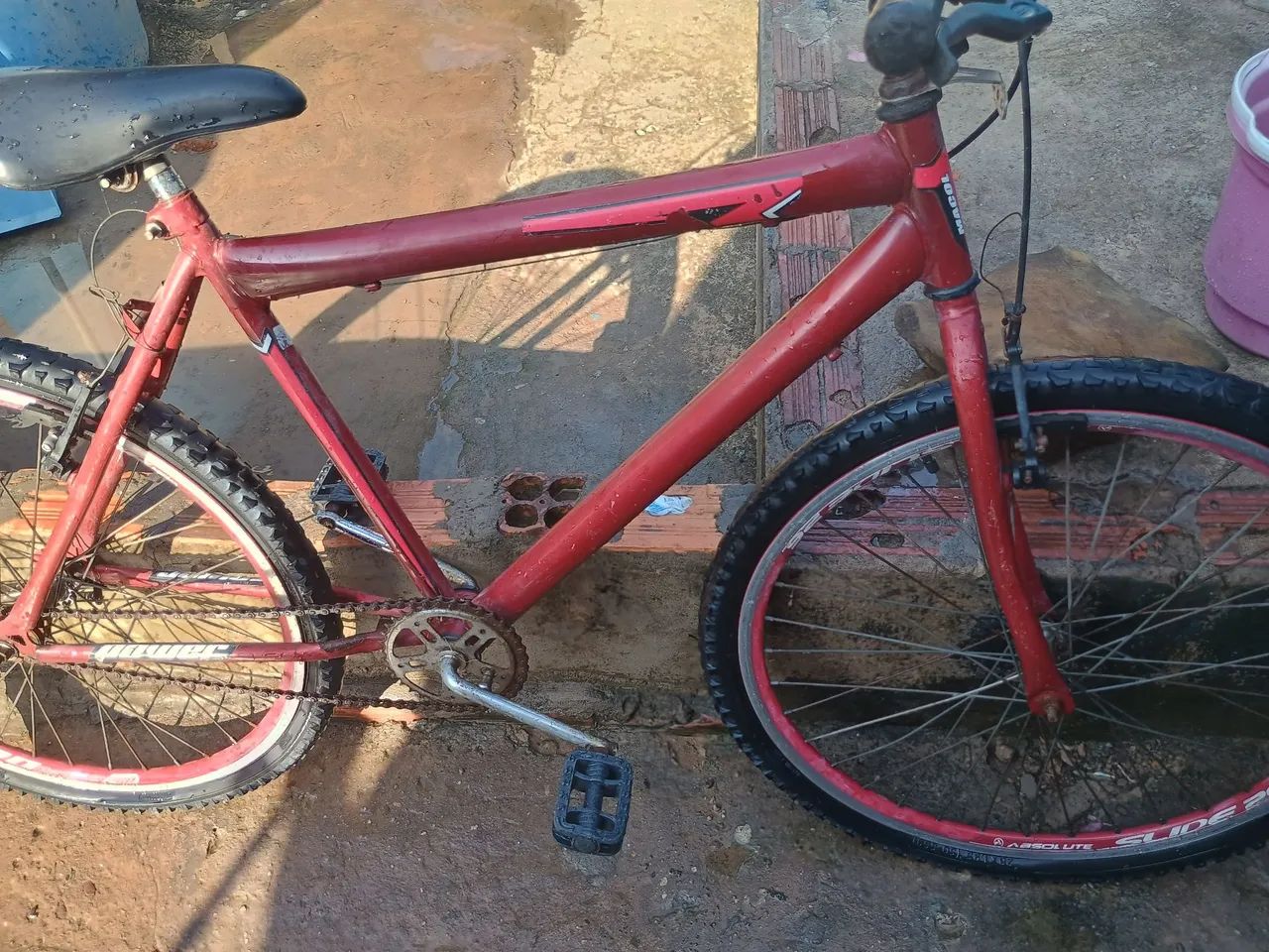 Vendo Bicicleta seme nova 