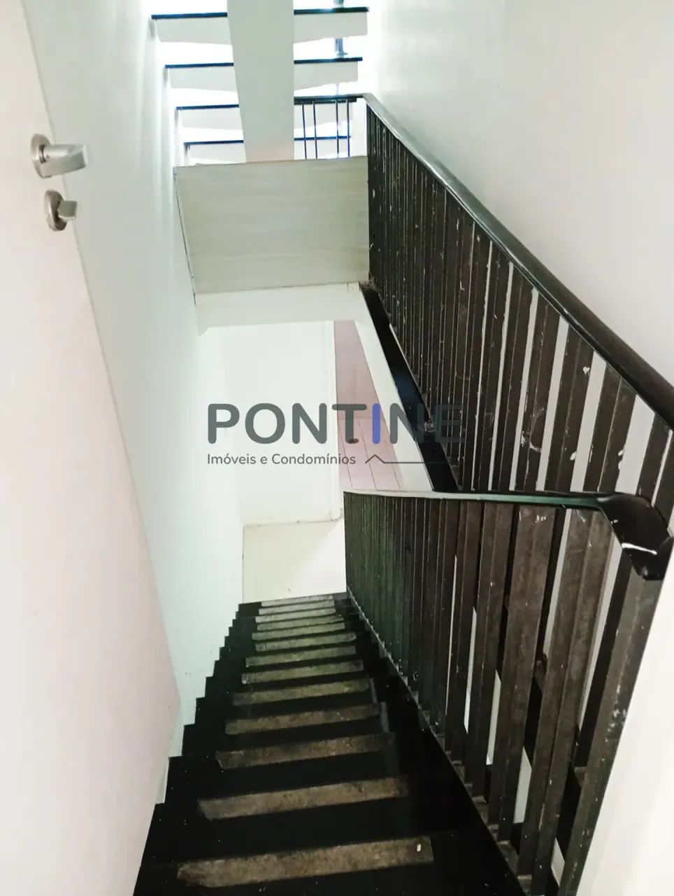 Casa em Ótimo Estado na Aclimação com 7 Dormitórios - Foto 4
