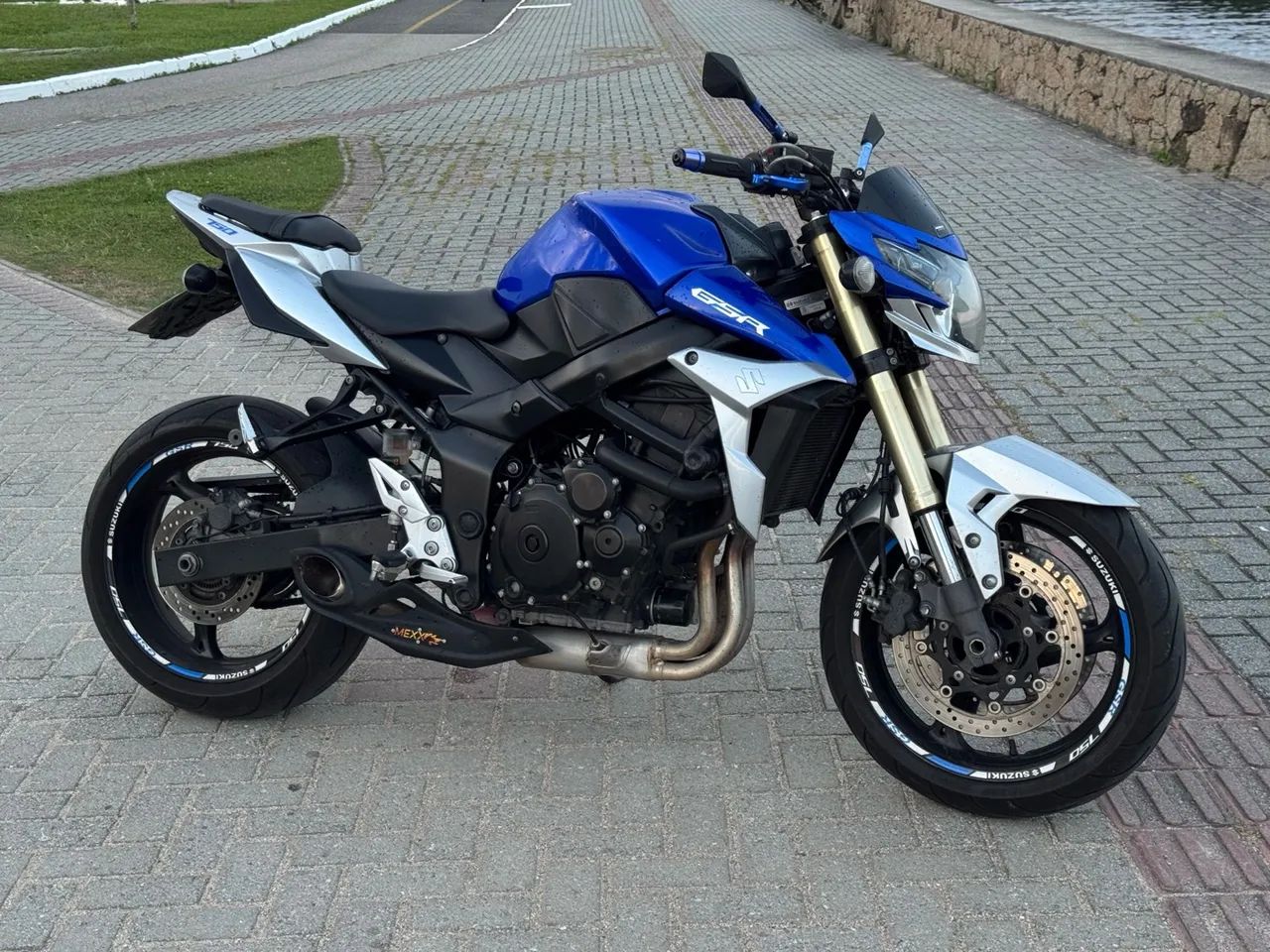 GSR 750 baixa km