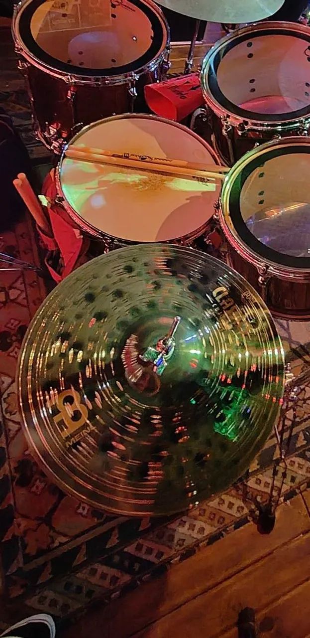 Chimbal Meinl Classics Custom Dark 15 - Foto 2