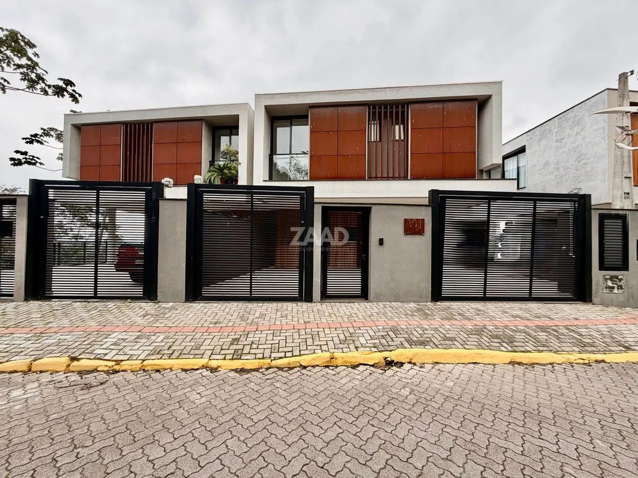 MANSÃO SUSPENSA - CASA DE LUXO COM VISTA PARA O MAR - Foto 2