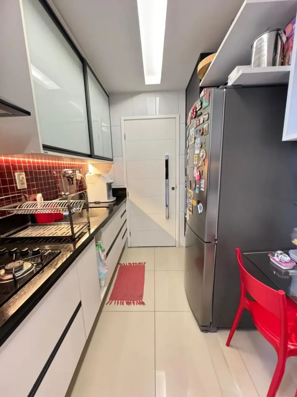 excelente oportunidade Rosas dos campos, 93m2, com varanda, 3 qts 1 st, 2 vgs, lazer compl - Foto 6