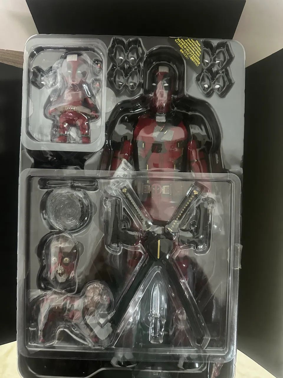 Hot Toys Deadpool & Wolverine - Foto 2