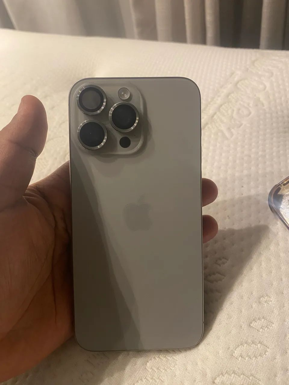 IPHONE 15 PRO MAX SEMI NOVO - Foto 5