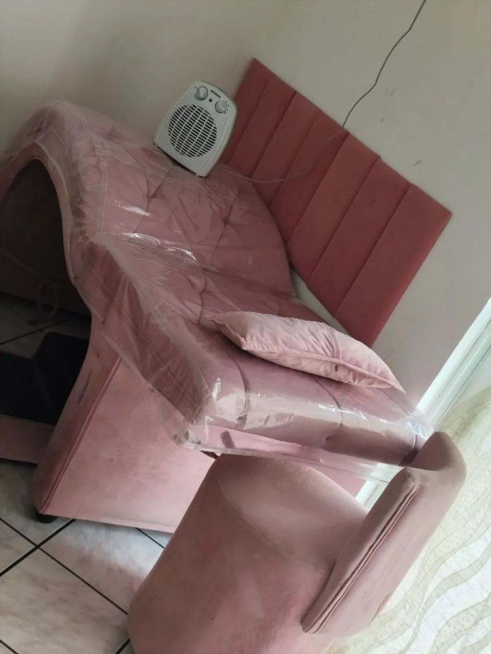Vende-se maca luxo rosa forquilinhas  - Foto 3