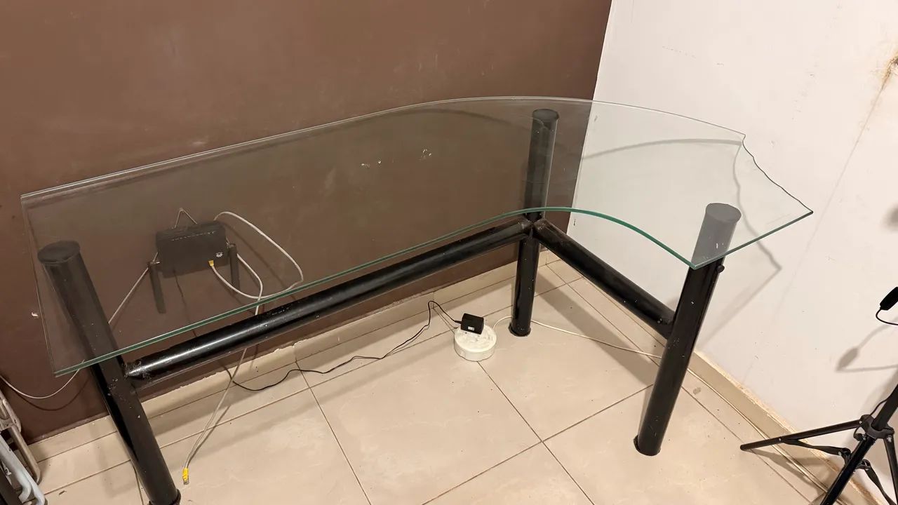 Mesa vidro L
