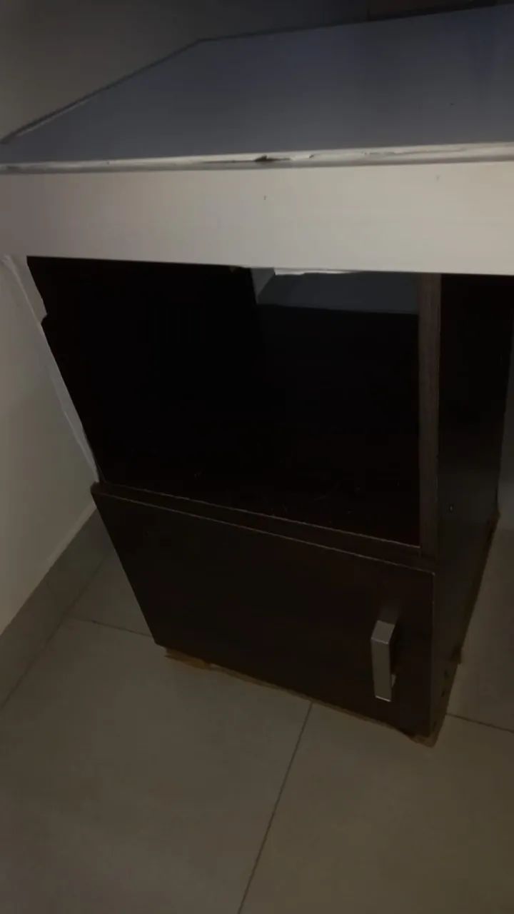 Escrivaninha com uma porta - Foto 2