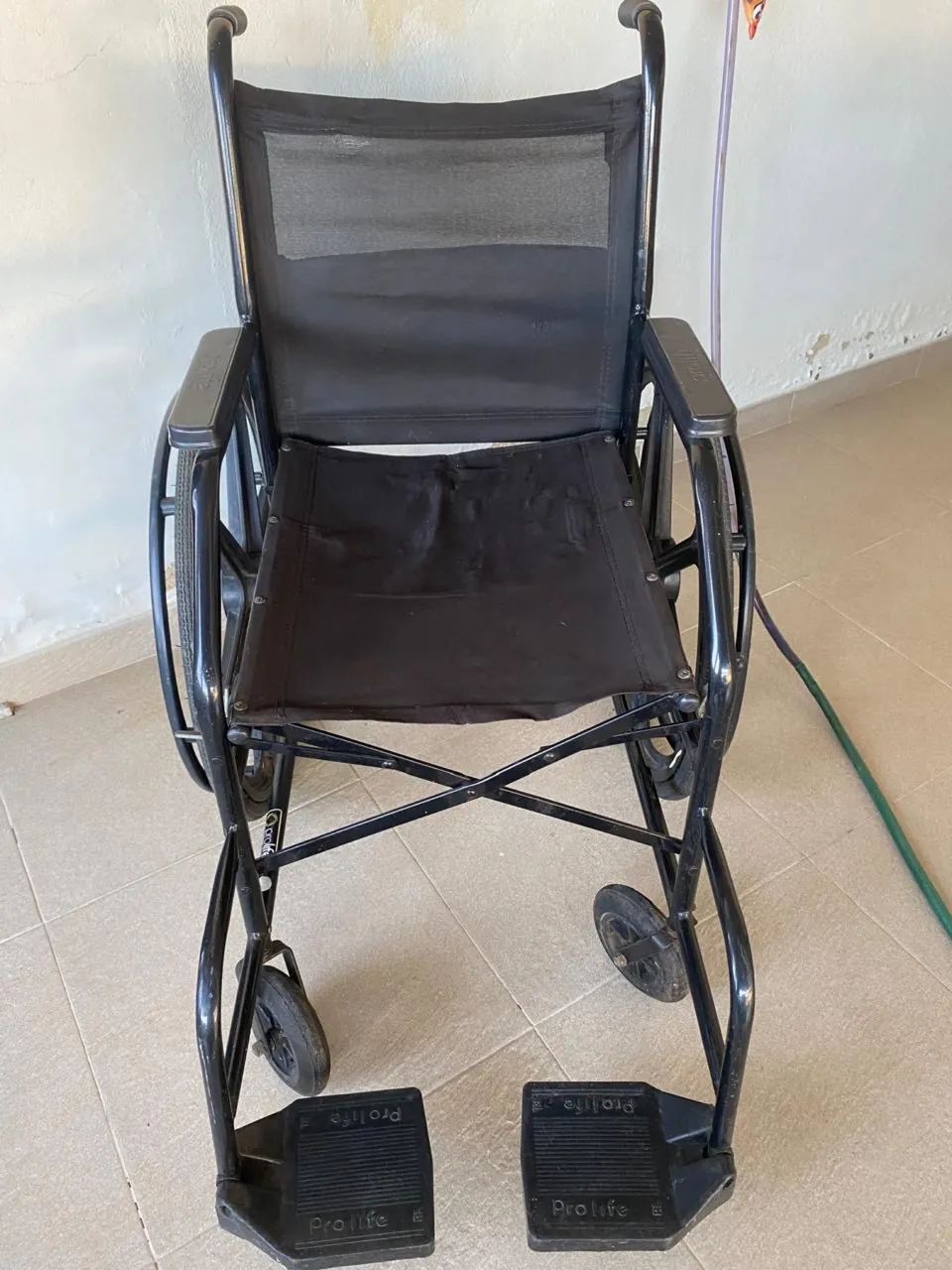 Vendo cadeira de rodas  - Foto 2