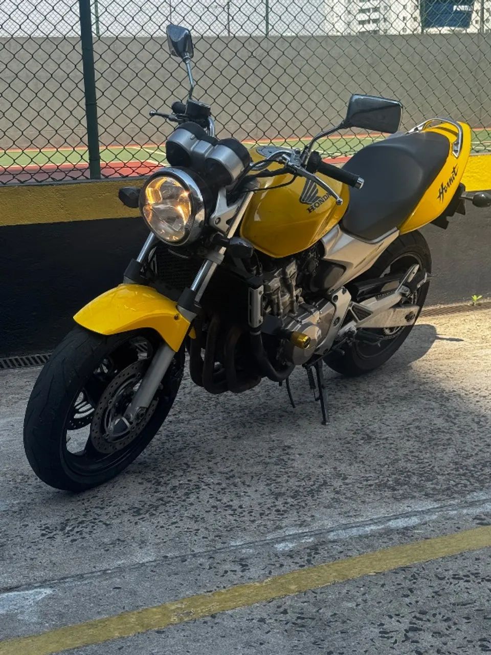 hornet carburada - Foto 3