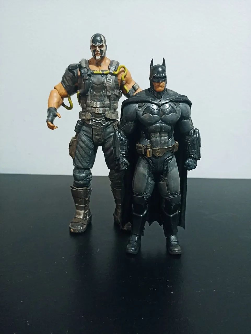 Action figure Batman & Bane  Arkham origens DETALHES na descrição: