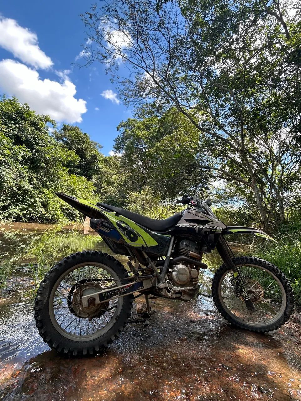 Tornado para trilha