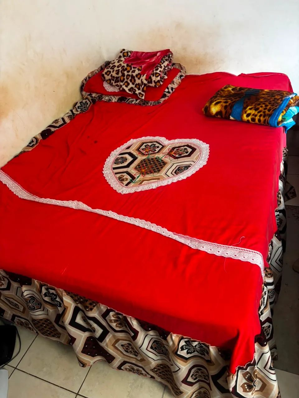 Estou doando uma cama  - Foto 2