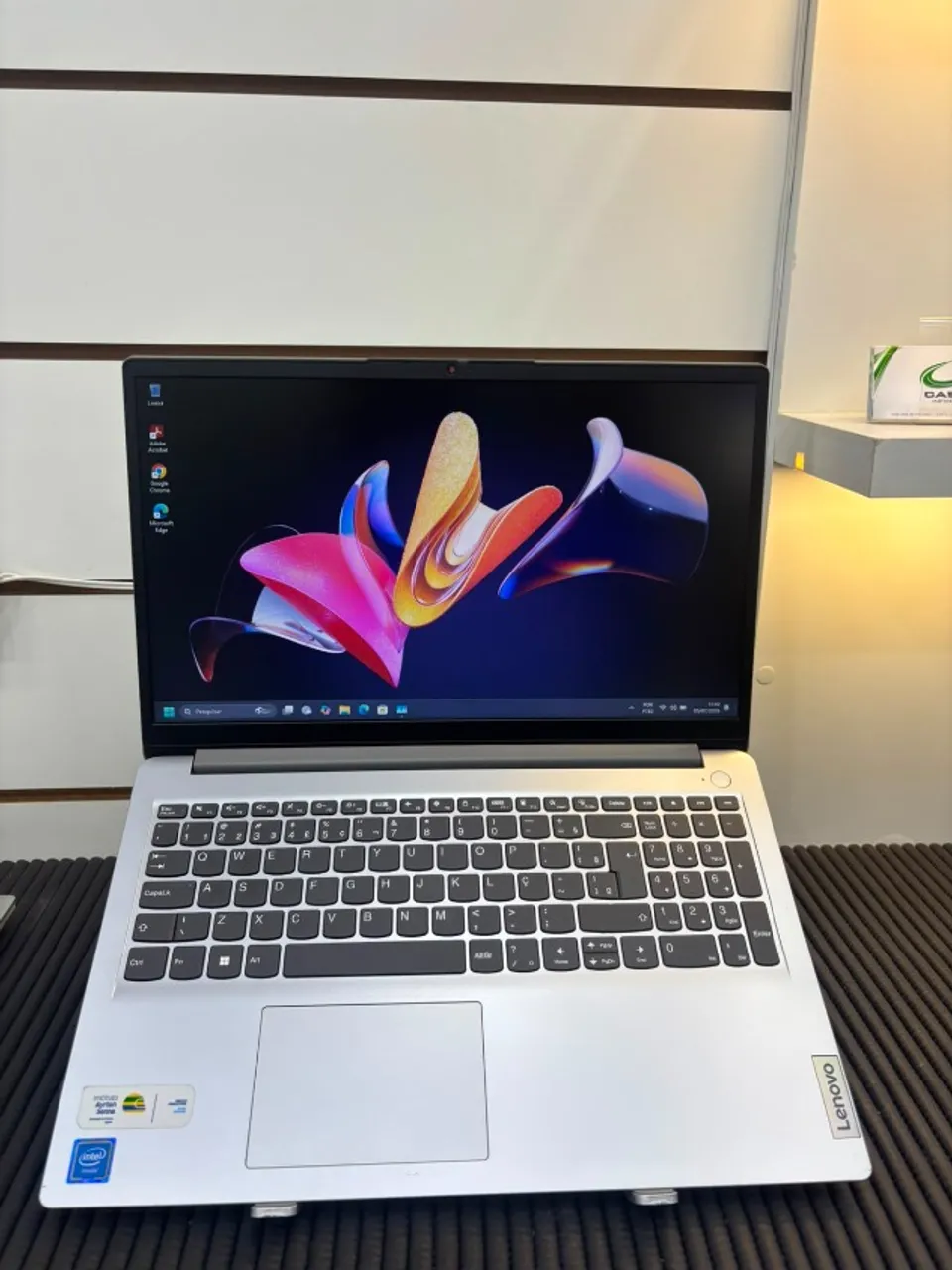Notebook Lenovo Ideapad 320 i3 6ª Ger | 8GB RAM | SSD 240GB