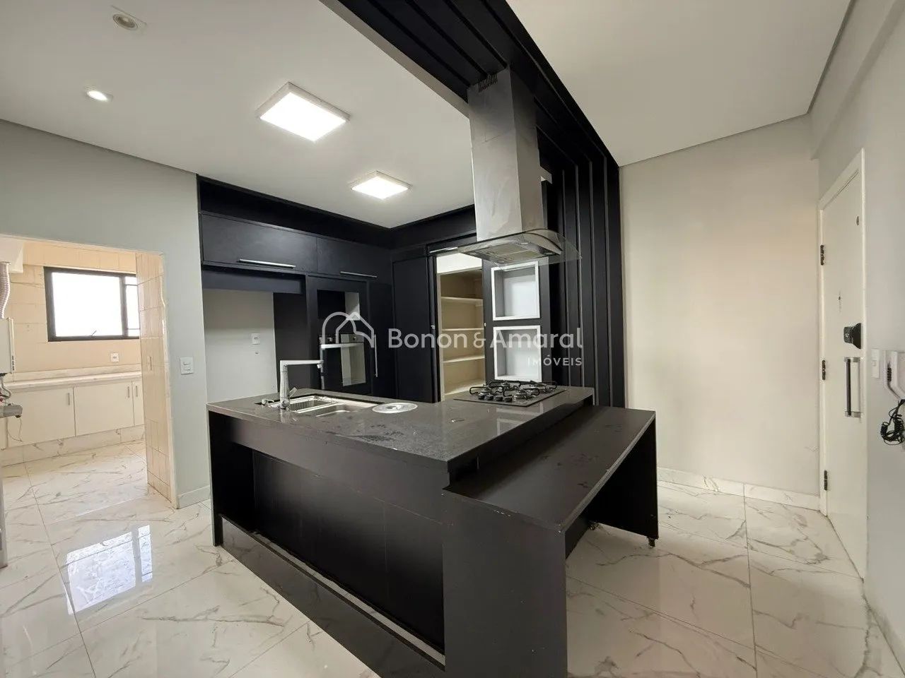 Cobertura à Venda Duplex Exclusiva com Rooftop e Piscina | Edifício Village no Bairro Moru - Foto 5