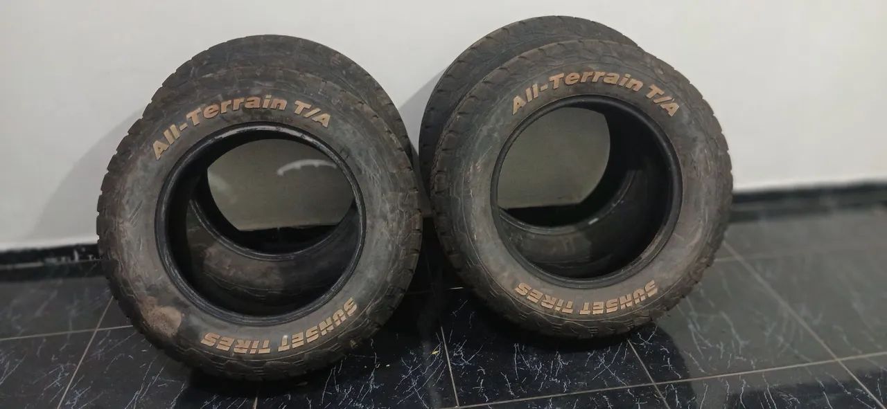 Vende-se  4 Pneus  - Foto 4