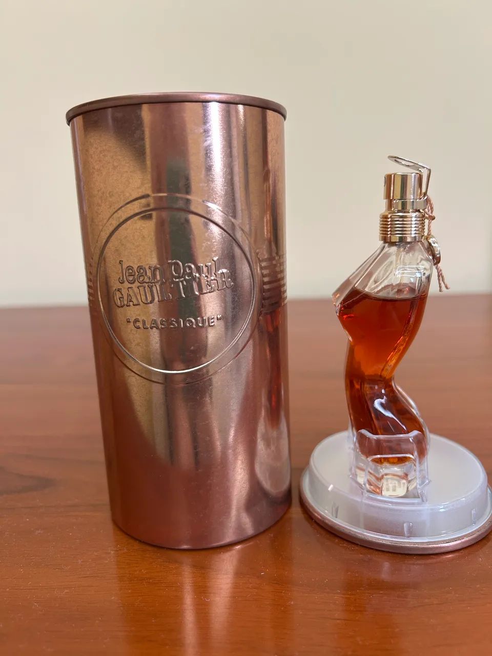 Perfume Classique Essence Jean Paul Gaultier - Foto 2