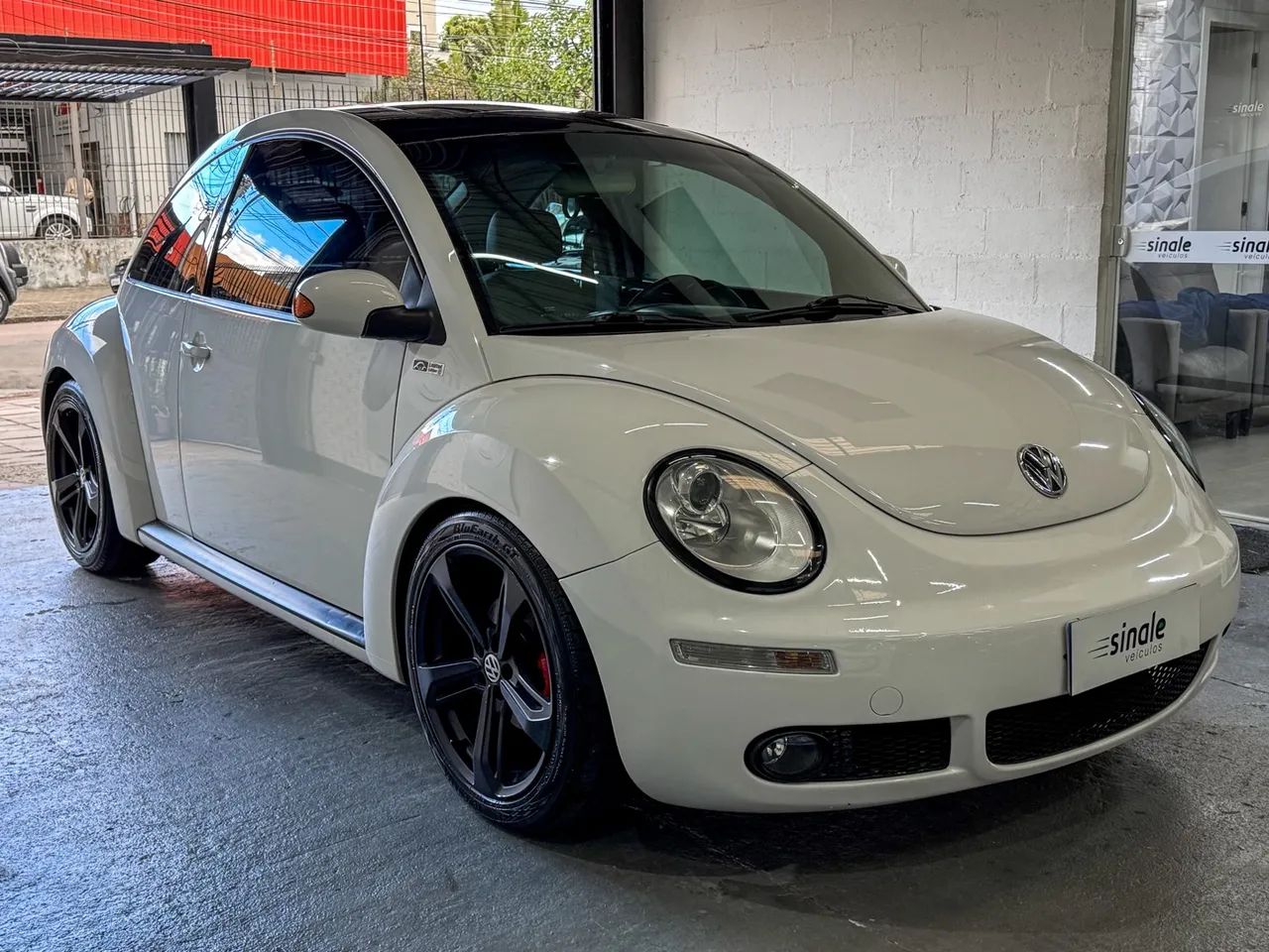 Volkswagen New Beetle 2.0 AT 2010