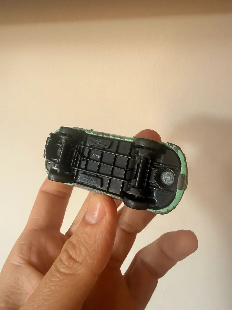 Kombi 1/64 série carros - Foto 2