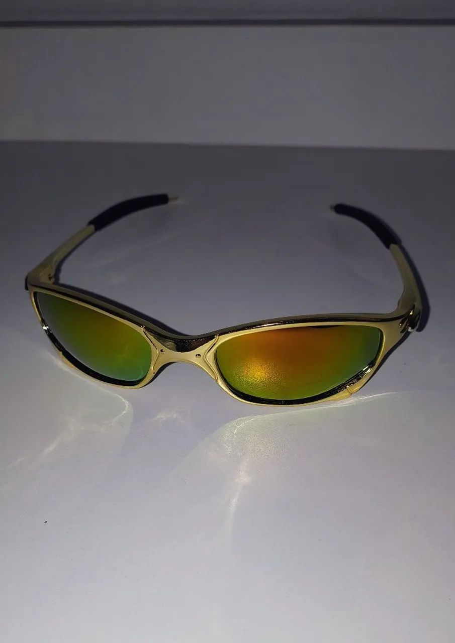 ÓCULOS DE SOL DOURADO  - Foto 2