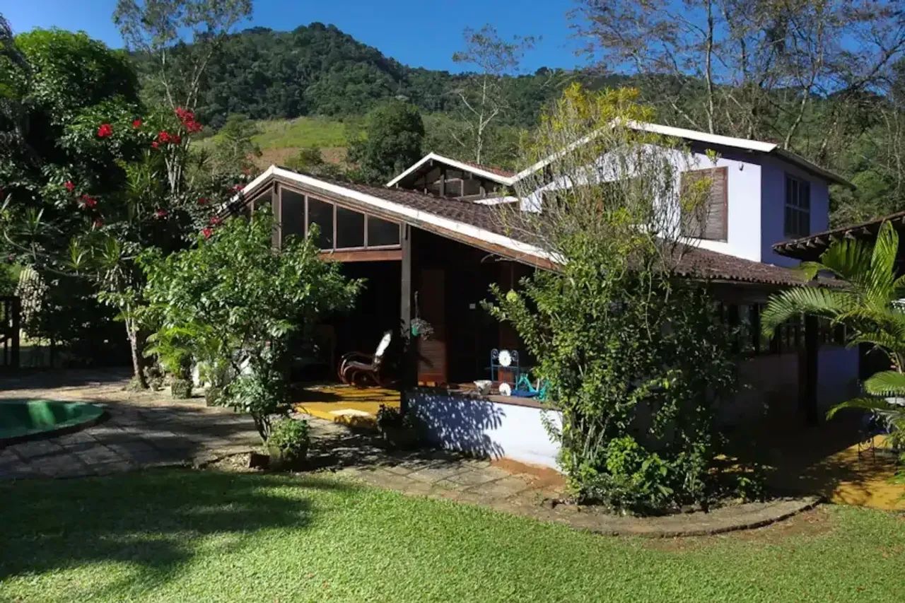 Santo Antônio Sítio na floresta exuberante 5 hectares 4 quartos à venda 1 hora do Rio de J - Foto 2
