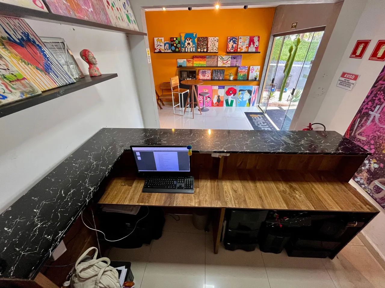 Balcão de mármore com madeira  - Foto 2