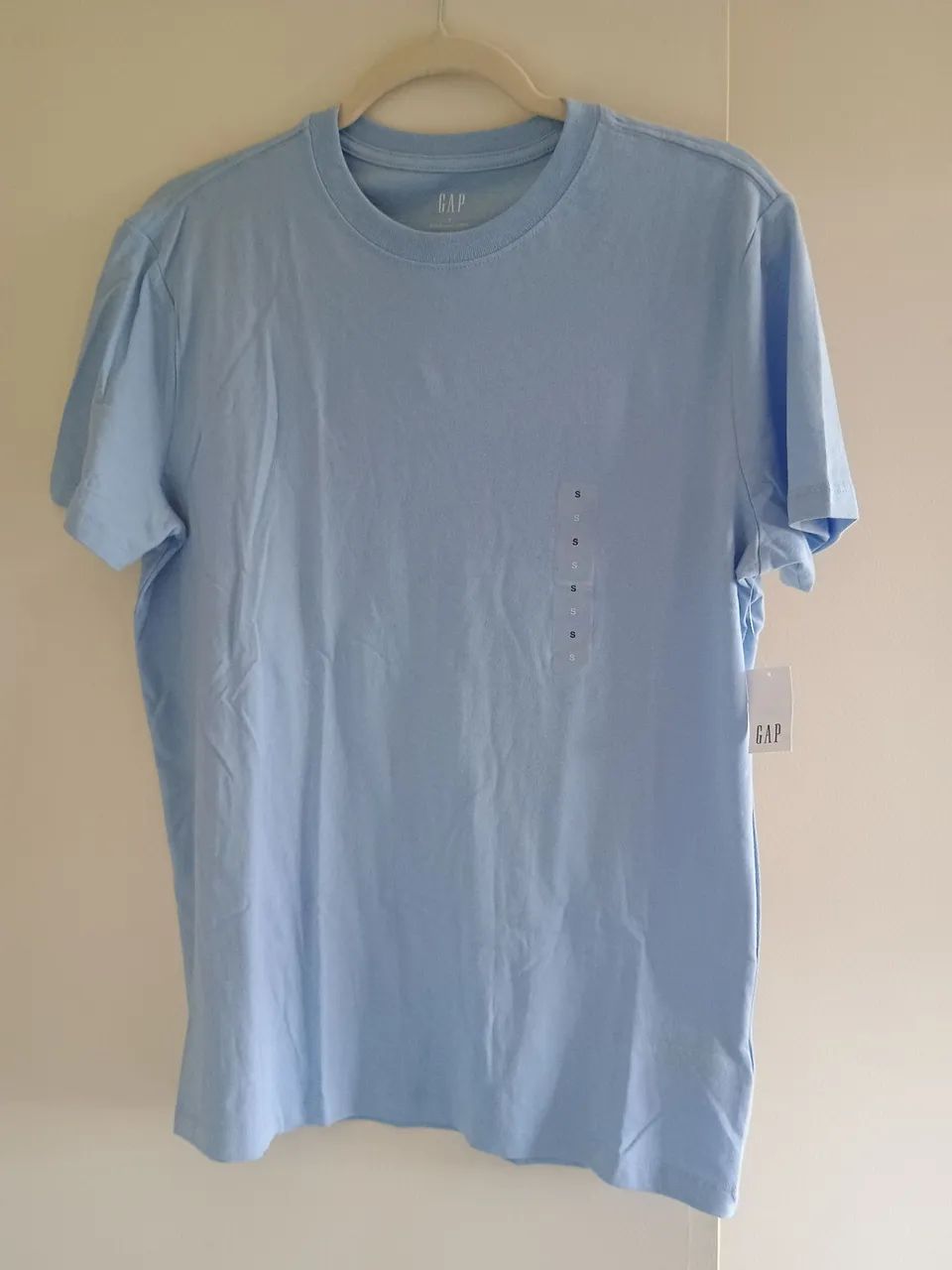 Camiseta GAP - Tam P - com etiqueta - Foto 2