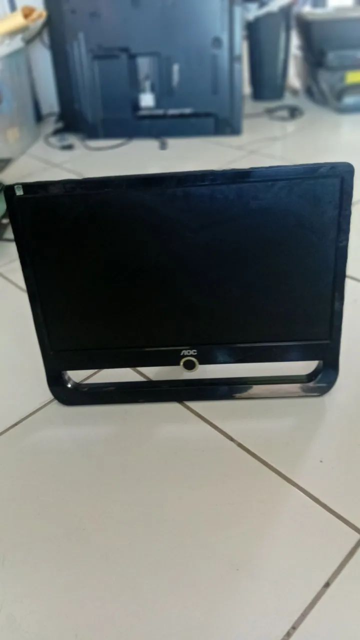 MONITOR 18.5 AOC VGA E DVI