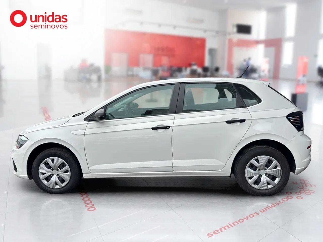 Volkswagen Polo Track 1.0 Flex 12V 5p, foto 8 de 17