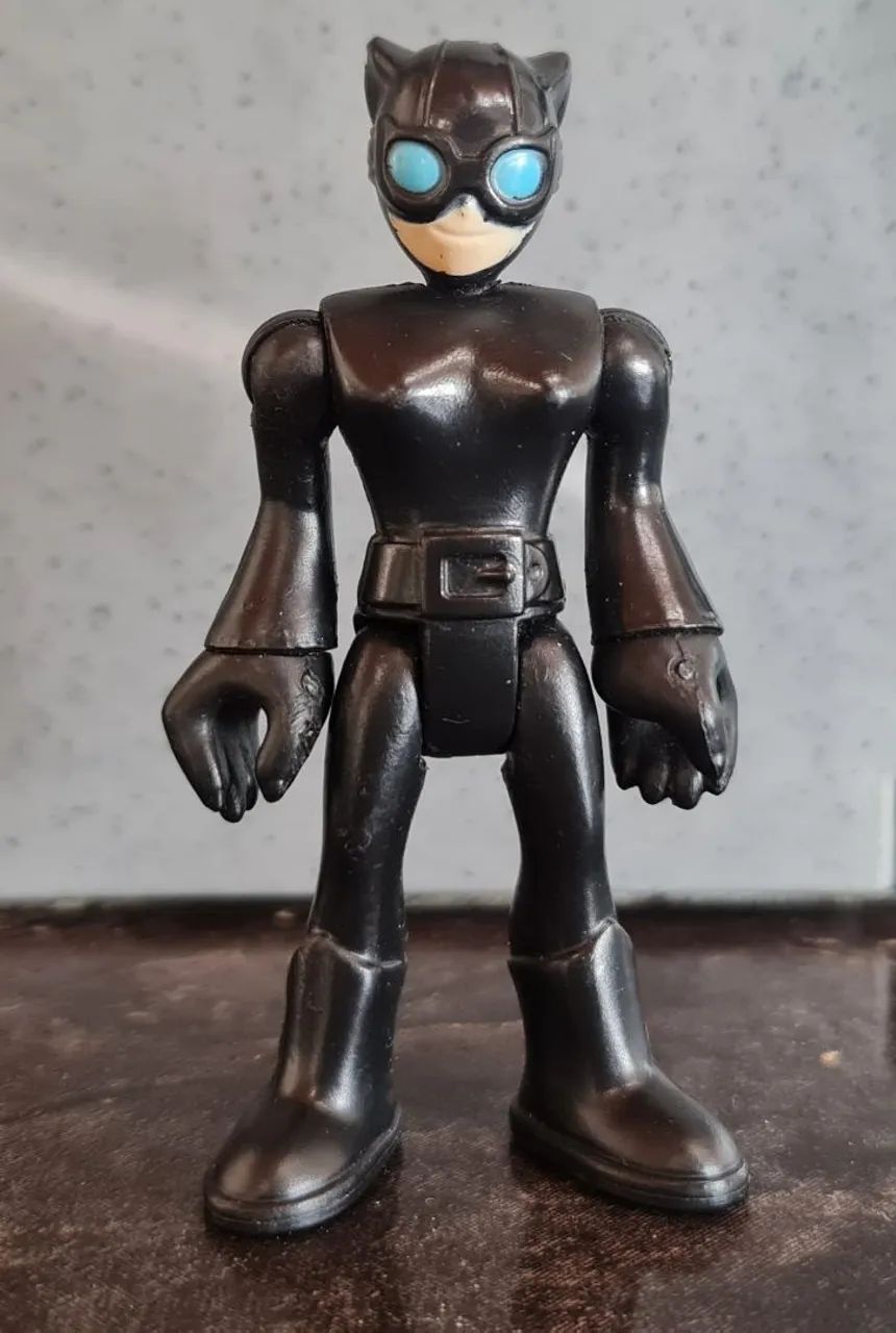 Pinguim, robin, mulher gato e charada imaginext 40 cada - Foto 2