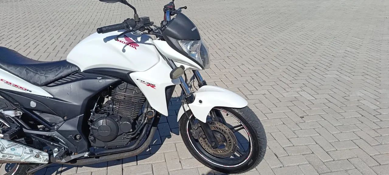 CB 300 R - Foto 5