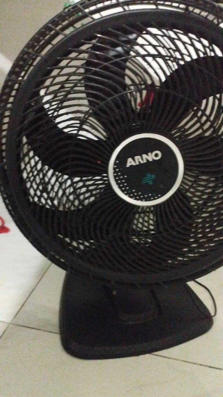 Ventilador Arno 50 cm com defeito - Foto 2